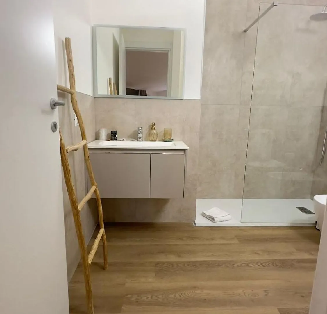 Truly Verona Aparthotel