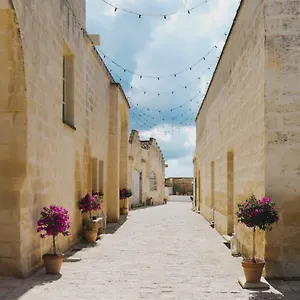 Masseria Paralupi Couette-café