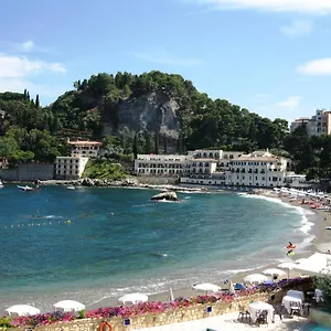 Le Moresche Taura & Mina Taormina