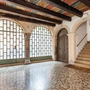 Al Vecchio Castello Apartment